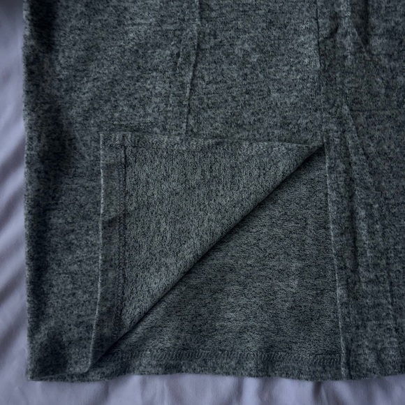 Source Unknown Gray Long Sleeve Dress - Picture 2 of 3